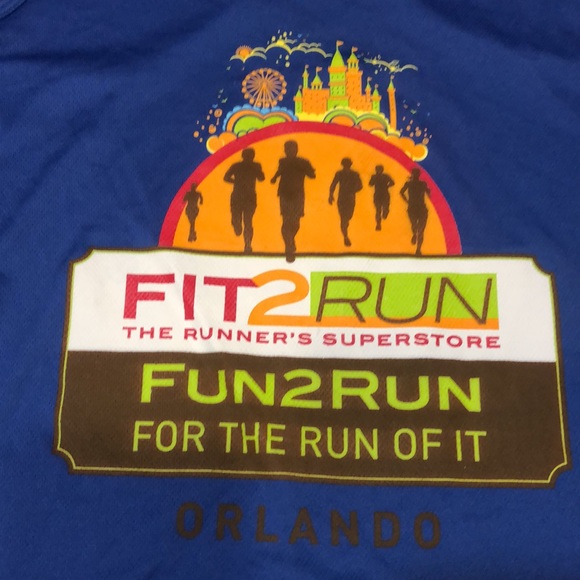 NWT Disney Springs Orlando Fit2run store castle running tank top - Picture 2 of 3